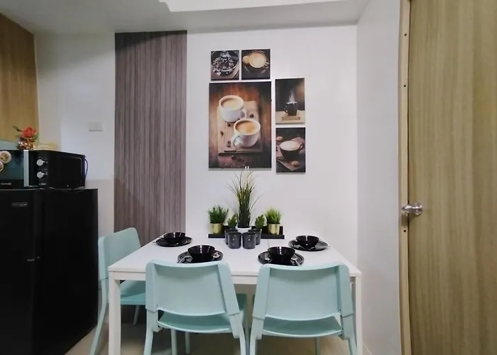 Shore Residences With 2 Bedrooms With Balcony I 10 Minutes To Mall Of Asia, 20 Minutes To Naia Airport I For Family And Groups Apartment *