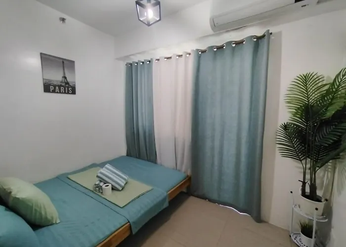 Shore Residences With 2 Bedrooms With Balcony I 10 Minutes To Mall Of Asia, 20 Minutes To Naia Airport I For Family And Groups Apartment